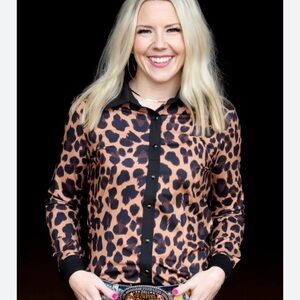 Ranch Dressn Rodeo Button Up Blouse in Animal Print.
